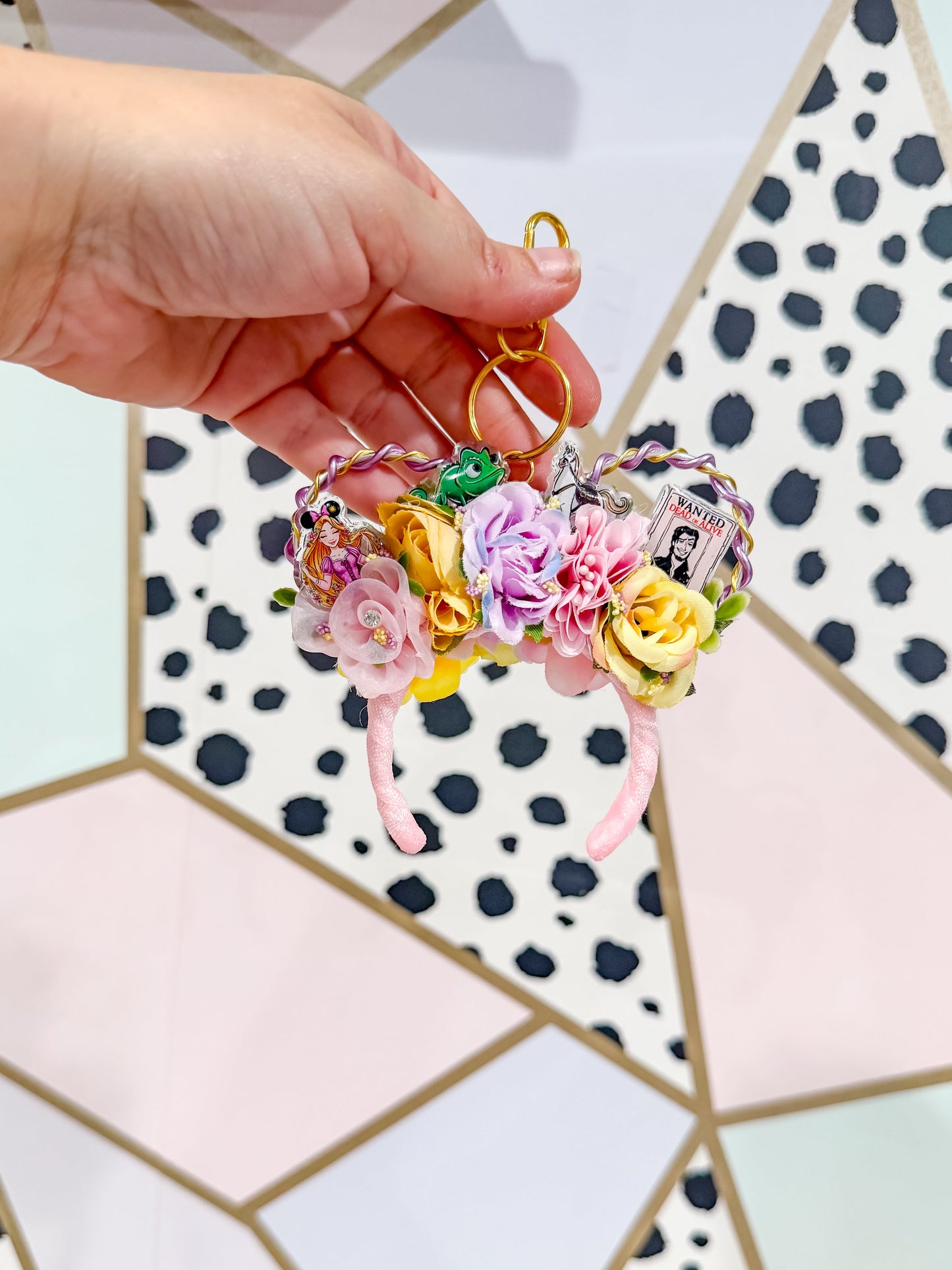 Tangled mini